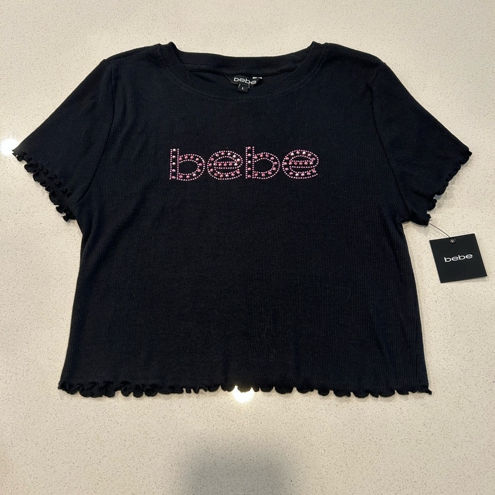 **NWT** BeBe Short Sleeve Lettuce Hem Cropped Baby Tee W/ Pink Rhinestones 💎🩷